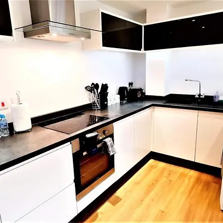 Cliftonville Heights - 2 Bed Home Away From Home Northampton Exterior photo