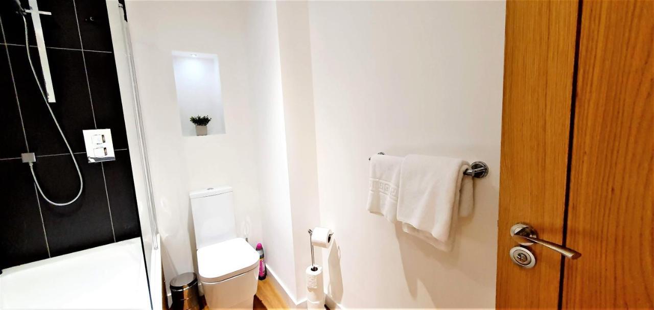 Cliftonville Heights - 2 Bed Away From * Northampton
